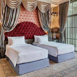 Executive Deluxe Twin Room